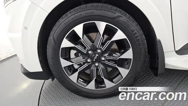 Kia Canival Carnival 4 поколение Бензин 7 мест Noblesse — Фото автомобиля 5