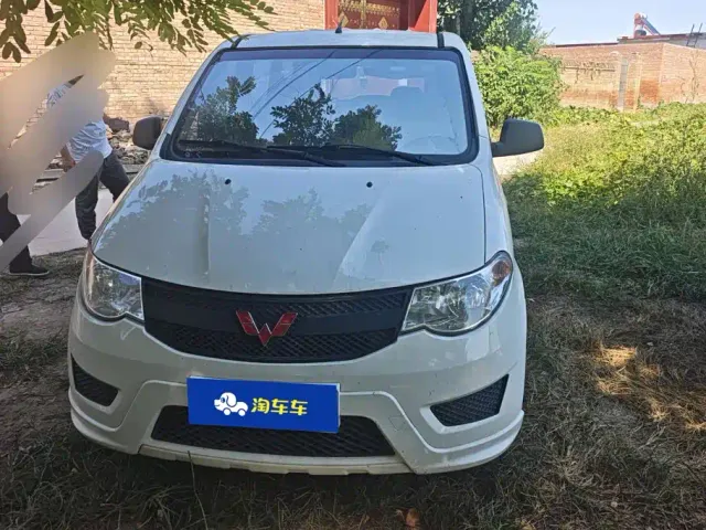 Wuling Hongguang — Фото автомобиля 2