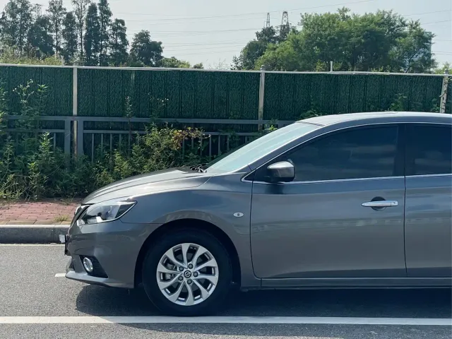 Nissan Sylphy — Фото автомобиля 5