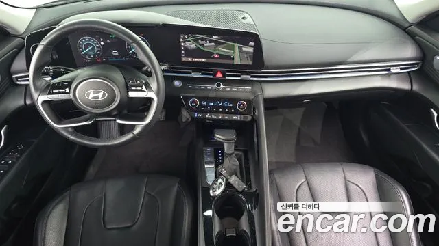 Hyundai Avante CN7 — Фото автомобиля 10
