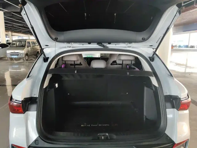 BYD Yuan PLUS — Фото автомобиля 18