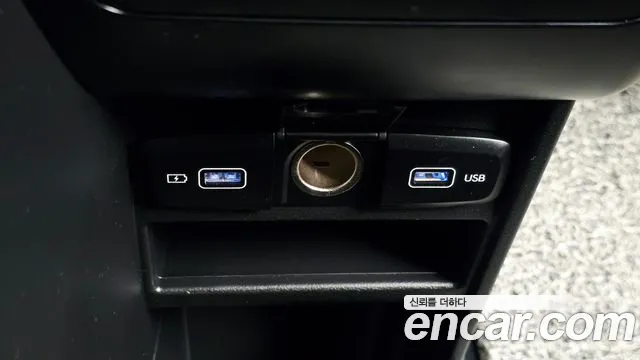 Hyundai Staria — Фото автомобиля 21