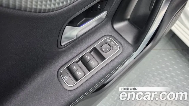 Mercedes-Benz A-Class W177 — Фото автомобиля 26