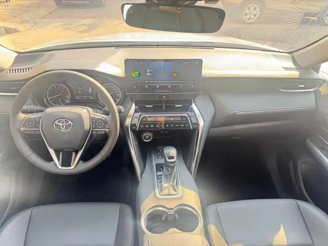 Toyota Venza — Фото автомобиля 6