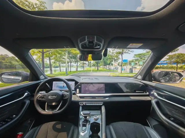 Geely Xingyue L — Фото автомобиля 18