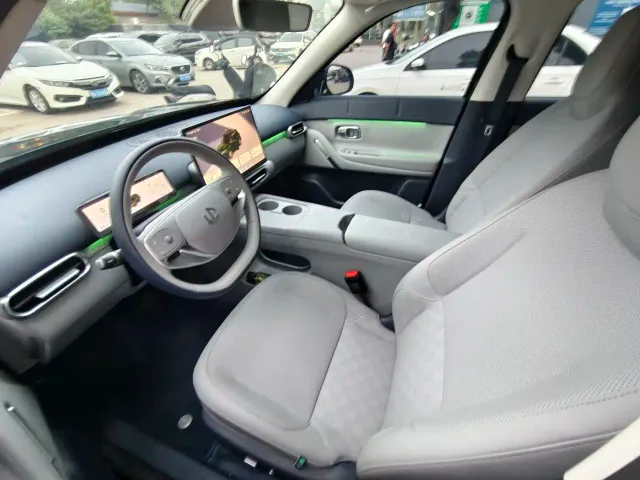 Leapmotor A10 — Фото автомобиля 4