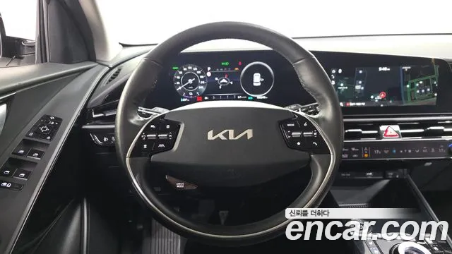 Kia Niro Niro (New) — Фото автомобиля 13