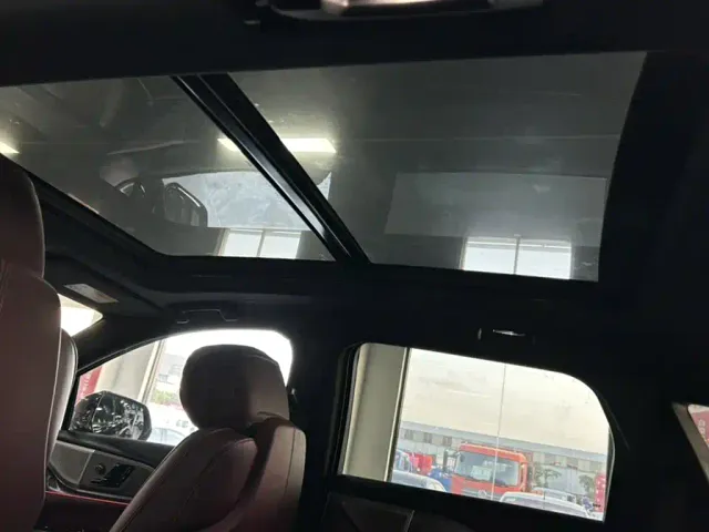 Cadillac XT5 — Фото автомобиля 9