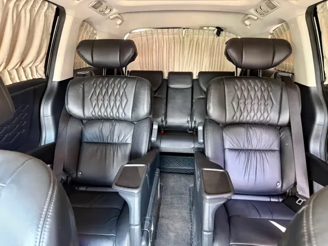 Honda Elysion — Фото автомобиля 8