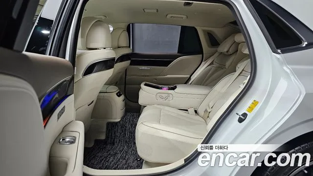 Genesis G90 Бензин 3.5 Turbo 2WD — Фото автомобиля 11