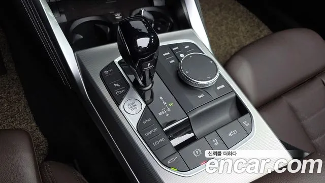 BMW 4 Series G22 — Фото автомобиля 12