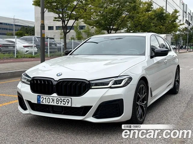 Фотография автомобиля — BMW 5 Series G30