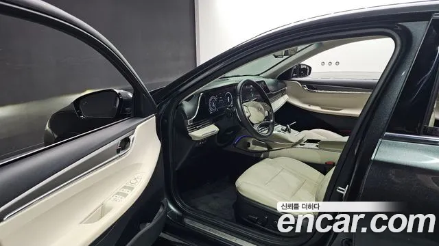 Hyundai Grandeur New — Фото автомобиля 10