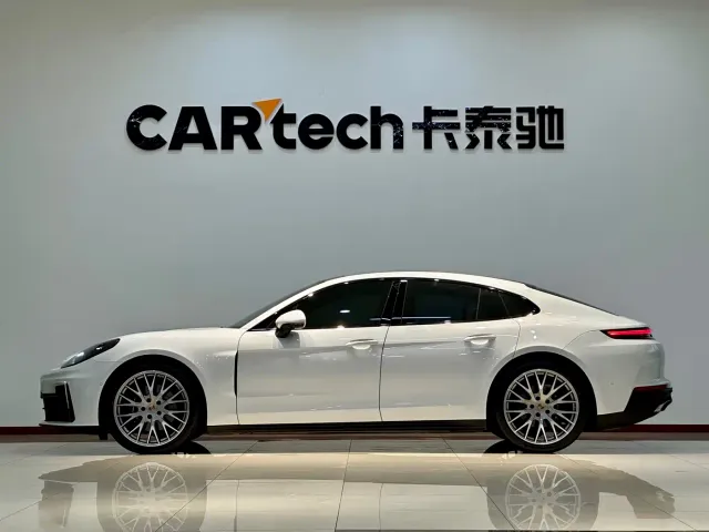 Porsche Panamera — Фото автомобиля 4