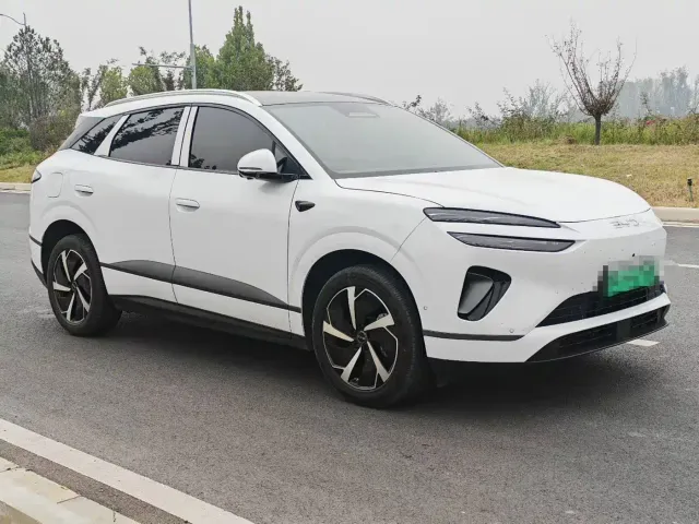 BYD Sealion 06 — Фото автомобиля 3
