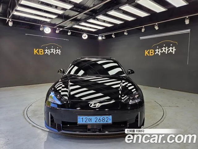 Hyundai Ioniq 6 — Фото автомобиля 2