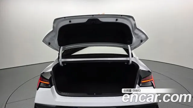 Hyundai Avante — Фото автомобиля 26