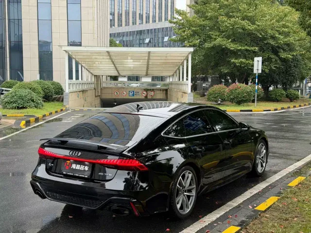 Audi A7 — Фото автомобиля 6