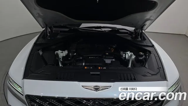 Genesis GV80 — Фото автомобиля 9
