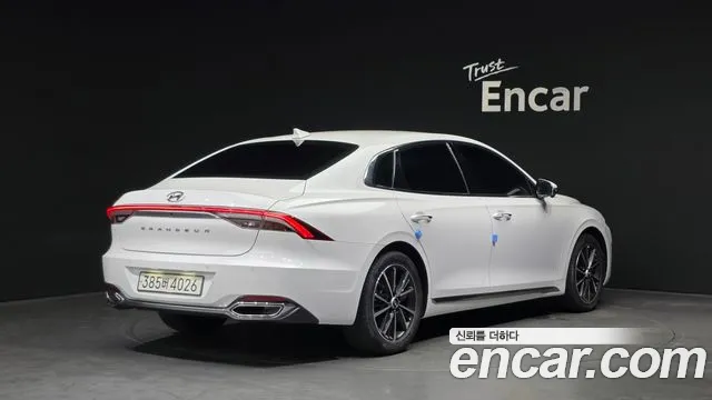 Hyundai Grandeur Новый Grandeur IG — Фото автомобиля 2