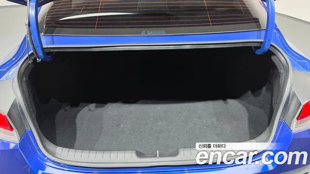 Hyundai Avante CN7 — Фото автомобиля 22