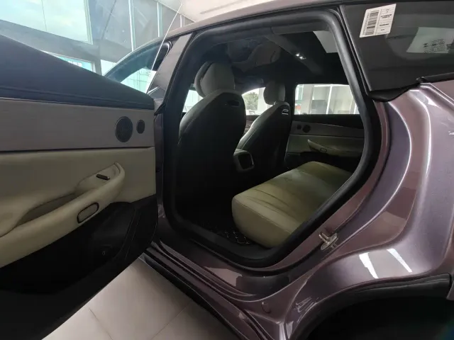 Exeed Exlantix ES 2025 Range Extender Max Urban Assist — Фото автомобиля 5