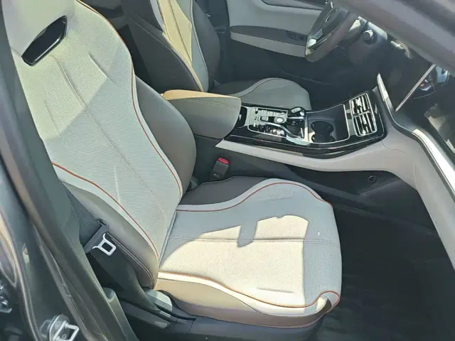 BYD Qin PLUS — Фото автомобиля 24
