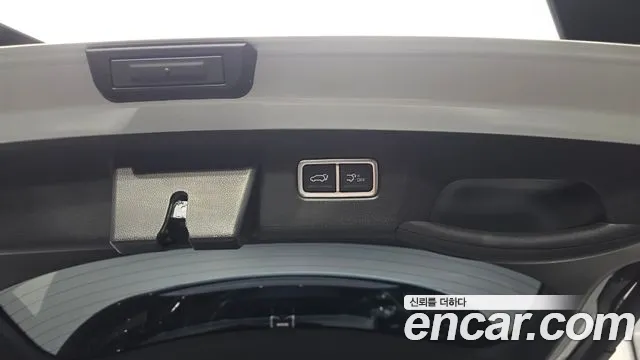 Kia Sorento Новый Sorento 4 поколение Бензин 2.5T 2WD — Фото автомобиля 29