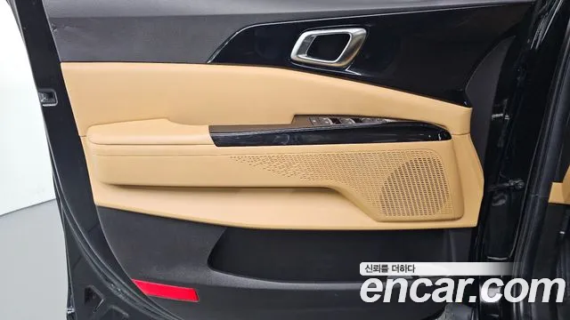 Kia Carnival — Фото автомобиля 24