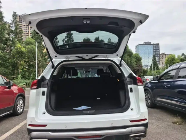 Haval H6 — Фото автомобиля 18