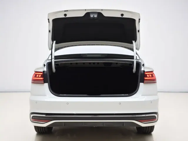 Volkswagen Bora — Фото автомобиля 10