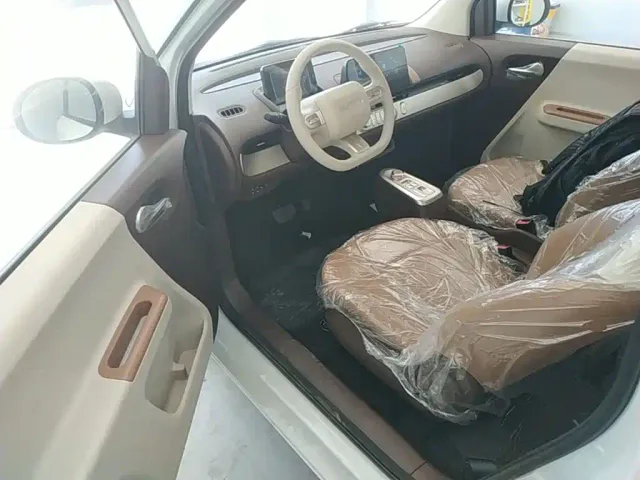 Changan Lumin — Фото автомобиля 15