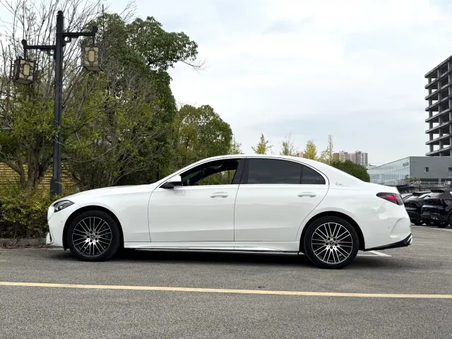 Mercedes-Benz C-Class — Фото автомобиля 7