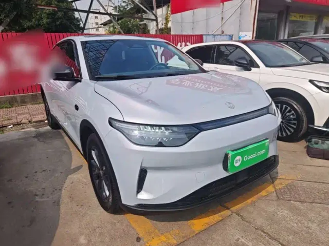 Leapmotor C11 — Фото автомобиля 3