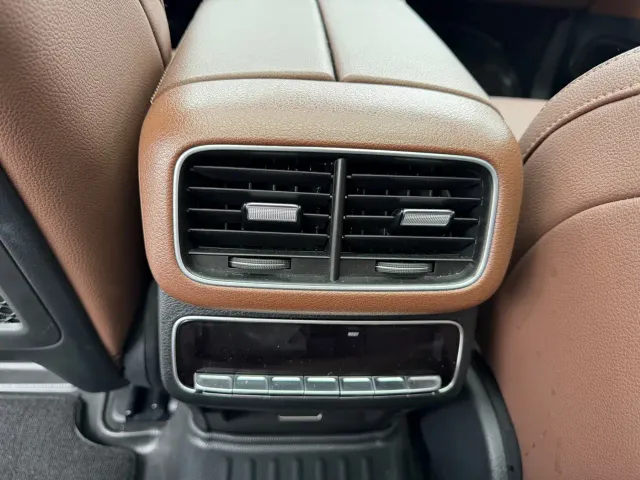 Mercedes-Benz GLE-Class — Фото автомобиля 8