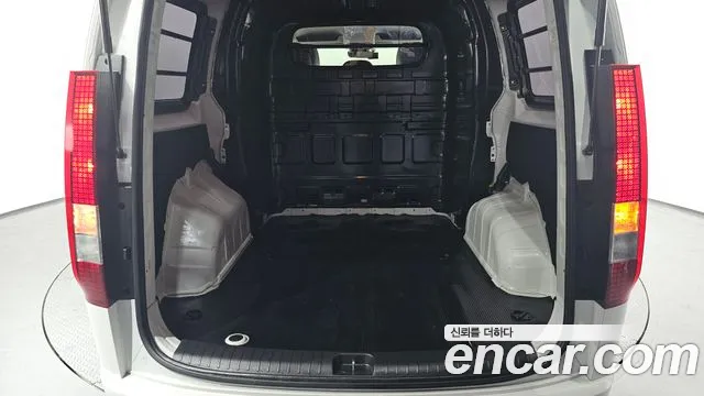 Hyundai Staria Staria Карго 5 мест — Фото автомобиля 19