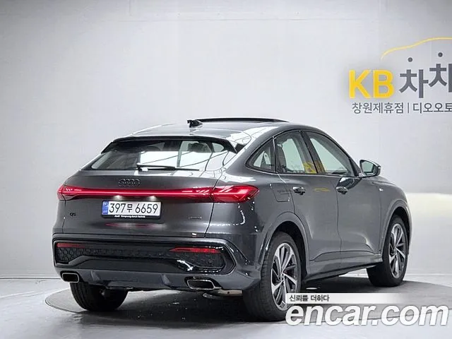 Audi Q5 45 TFSI quattro Sportback S Line — Фото автомобиля 2