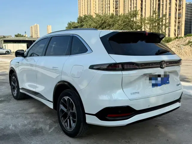 Changan CS75 Plus — Фото автомобиля 12