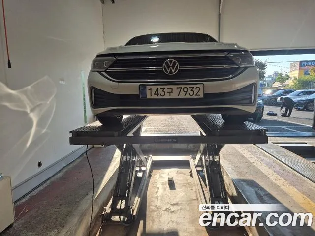 Фотография автомобиля — Volkswagen Jetta 7th Gen