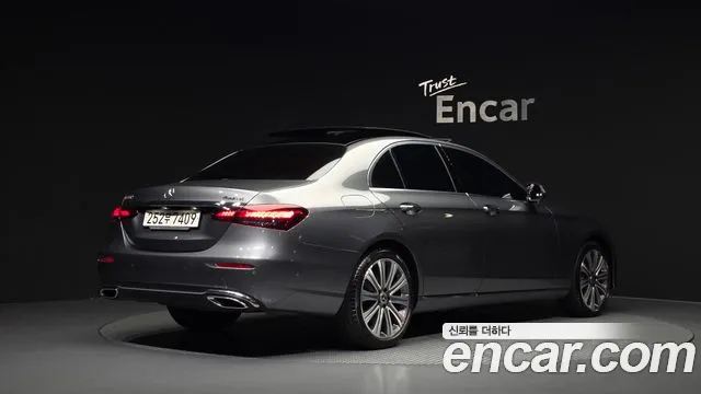 Mercedes-Benz E-Class W213 — Фото автомобиля 2