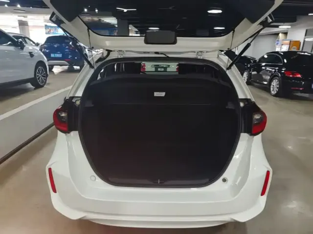 Honda Fit 2021 1.5L CVT Trend Edition — Фото автомобиля 18