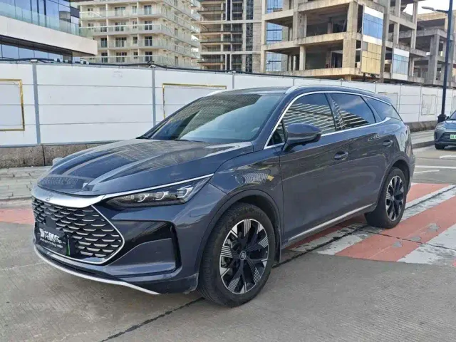 Фотография автомобиля — BYD Tang