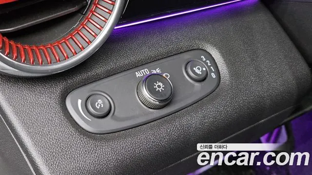ChevroletGMDaewoo Trax Trax Кроссовер — Фото автомобиля 13