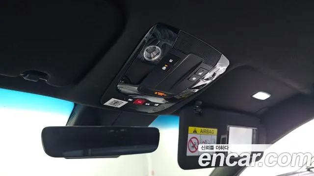 Kia K8 Hybrid — Фото автомобиля 16