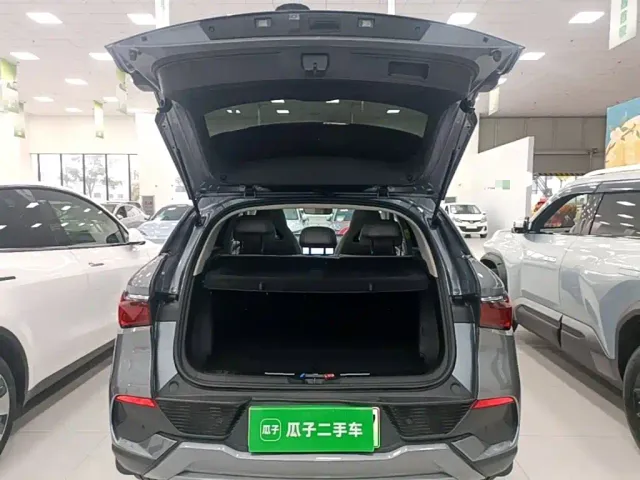BYD Yuan PLUS — Фото автомобиля 18