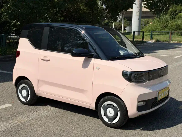 Wuling Hongguang Mini EV — Фото автомобиля 4