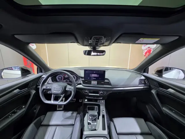 Audi Q5L — Фото автомобиля 5