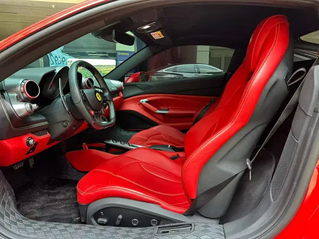 Ferrari F8 — Фото автомобиля 7