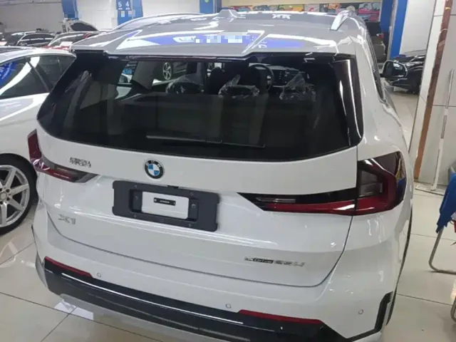 BMW X1 — Фото автомобиля 6