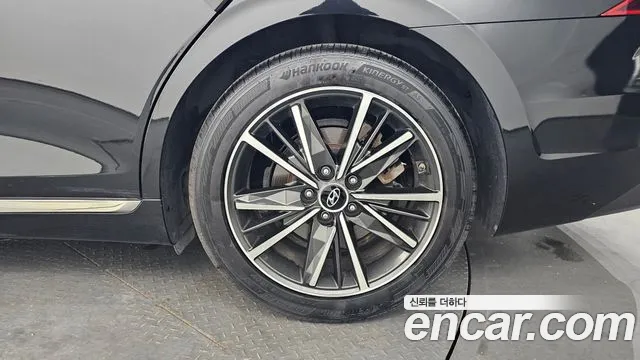 Hyundai Grandeur Новый Grandeur IG — Фото автомобиля 21